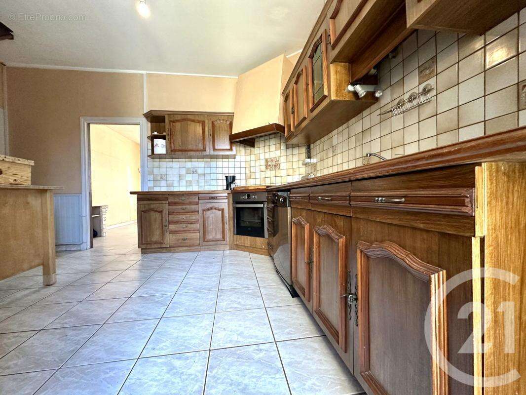 Maison à LES BILLANGES