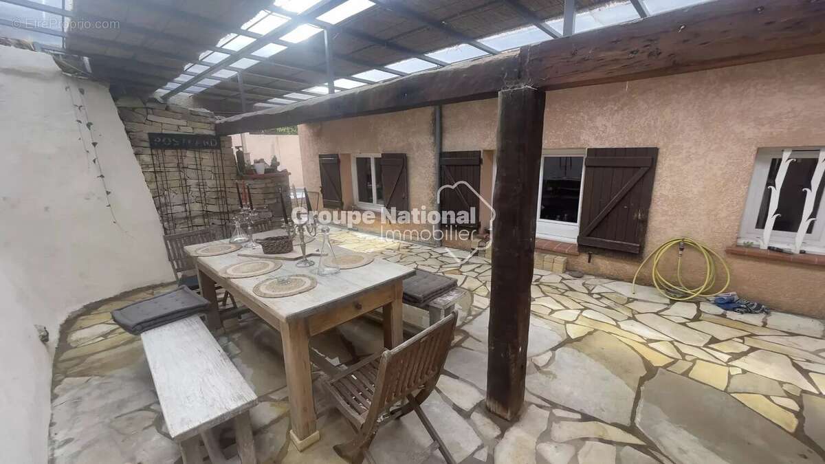 Appartement à SIX-FOURS-LES-PLAGES