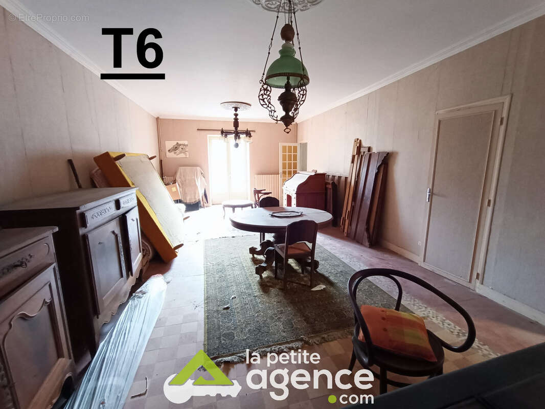 Appartement à SANCERGUES