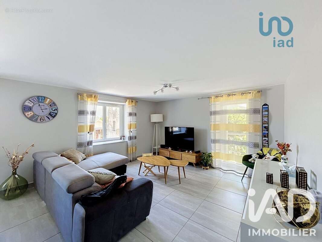 Maison 131 m² à Chavanay  - photo 8