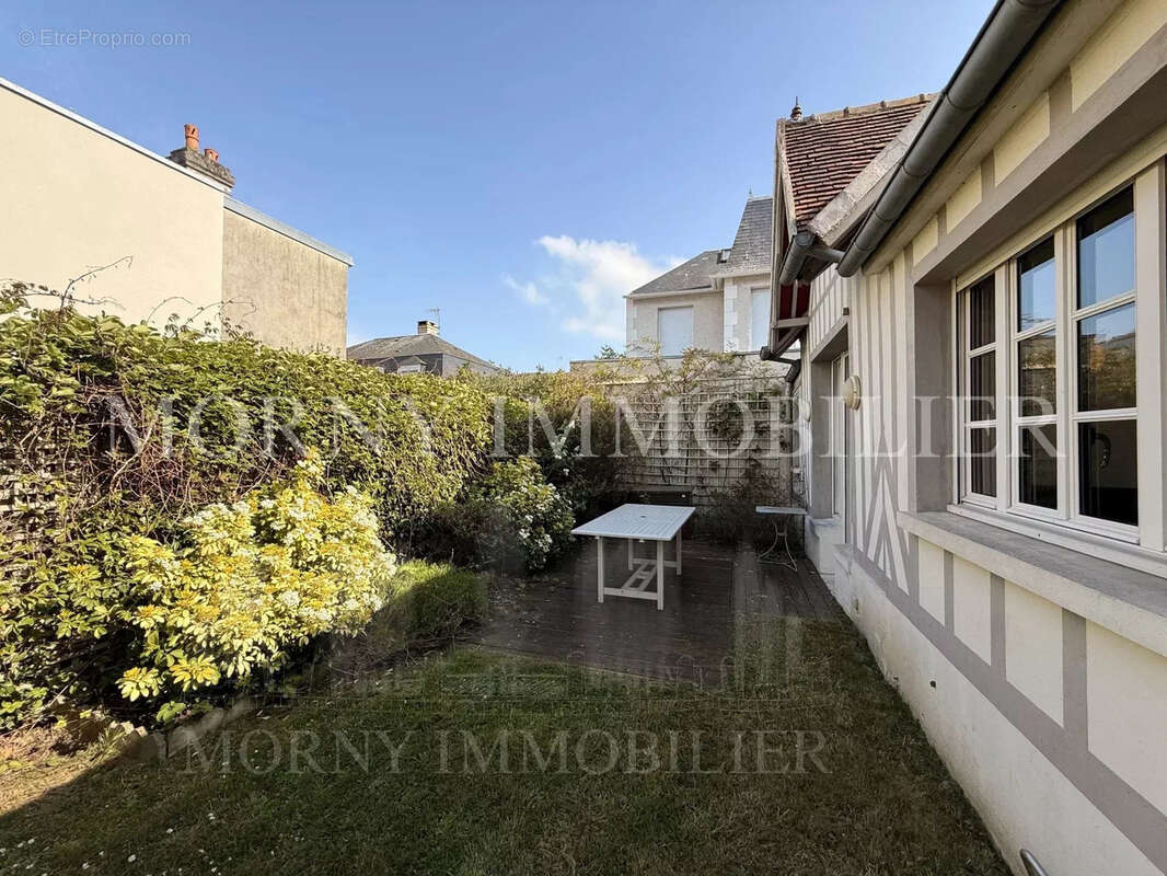 Appartement à DEAUVILLE