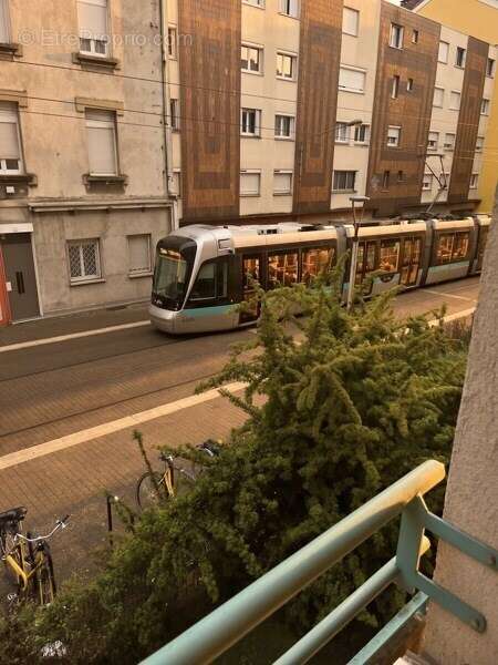 Appartement à FONTAINE