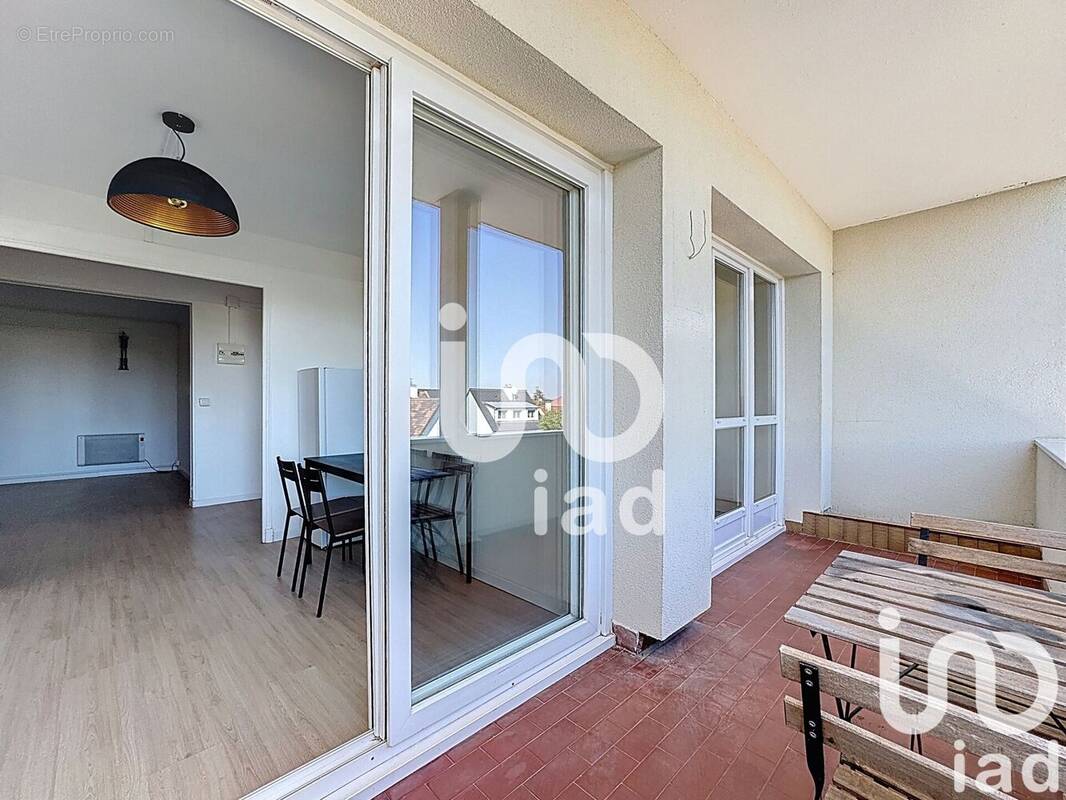 Photo 1 - Appartement à PARAY-VIEILLE-POSTE