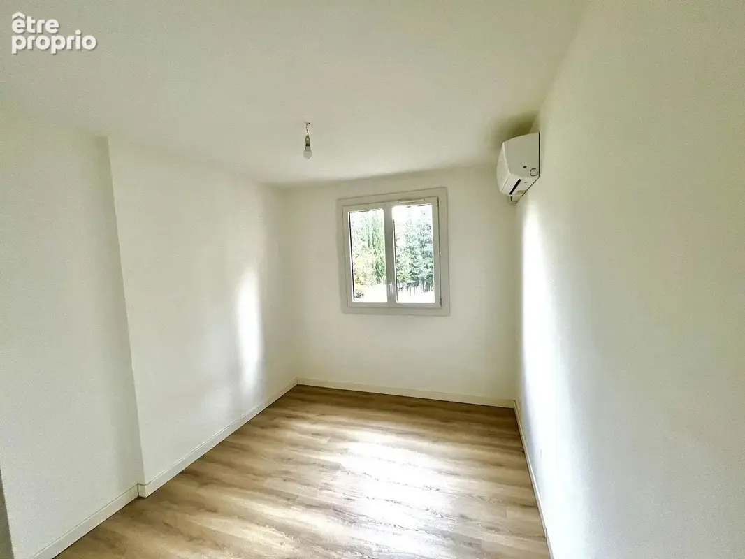 Aix Ouest  - Appartement T2 50m2 en 1er Etage (ASC) avec Terrasse - photo 3