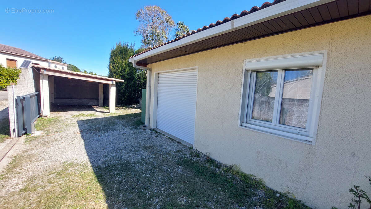 Maison à BOURG-SAINT-ANDEOL