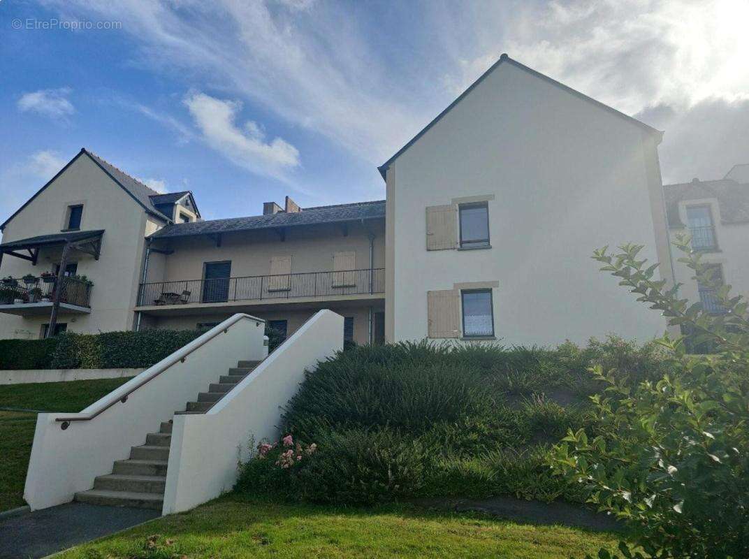 Appartement à SAINT-PIERRE-DE-PLESGUEN