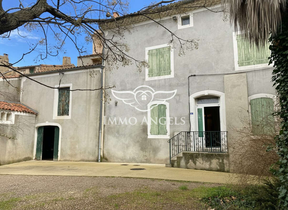 Maison à MONTPEYROUX