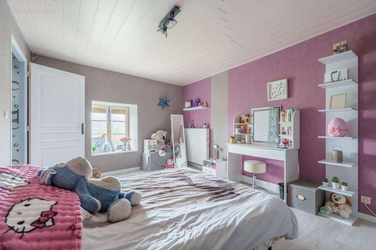 Maison à VAL-DE-MEUSE