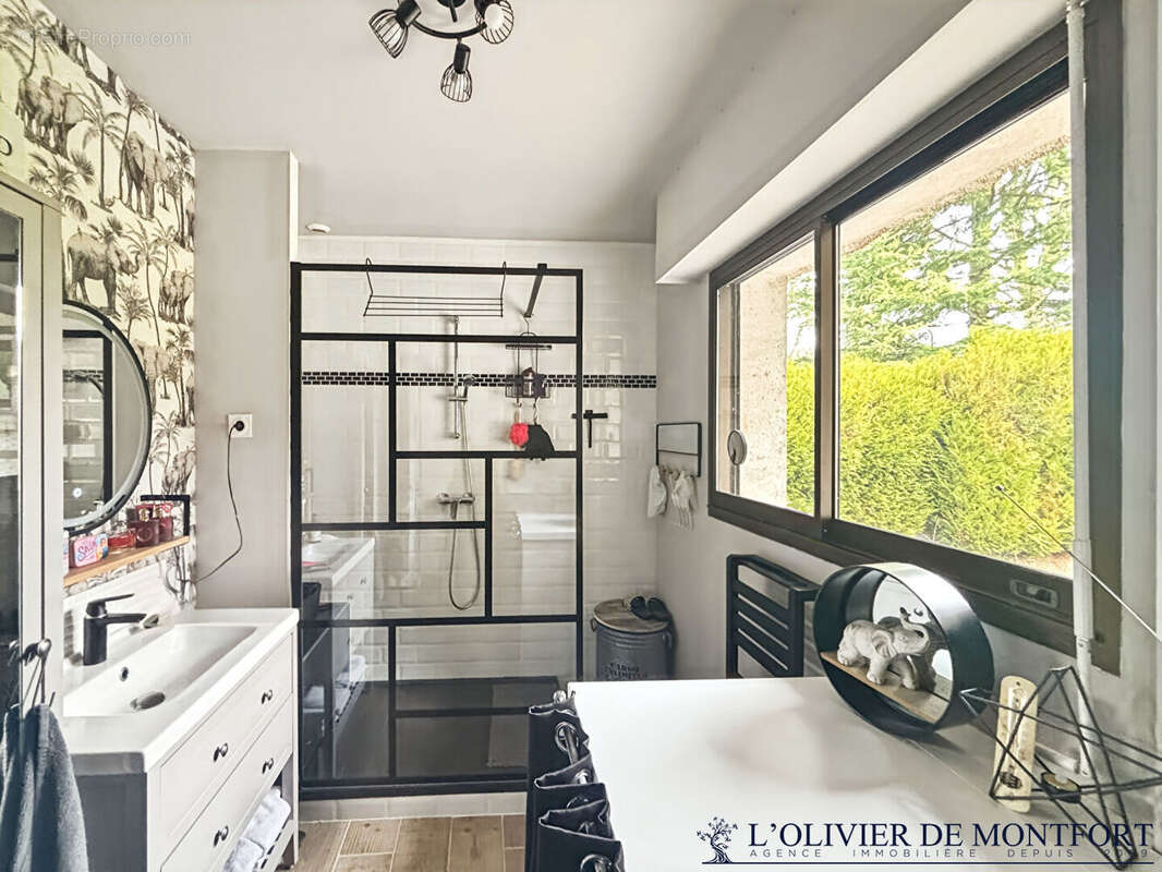 Maison à MONTFORT-L'AMAURY