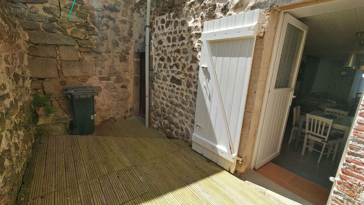 Maison à SAINT-GERMAIN-L&#039;HERM