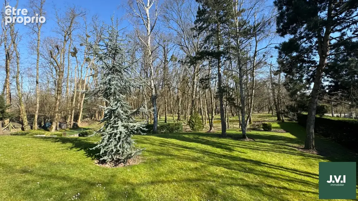 A VENDRE Maison Saint Brice Sous Foret 232 m² - photo 4