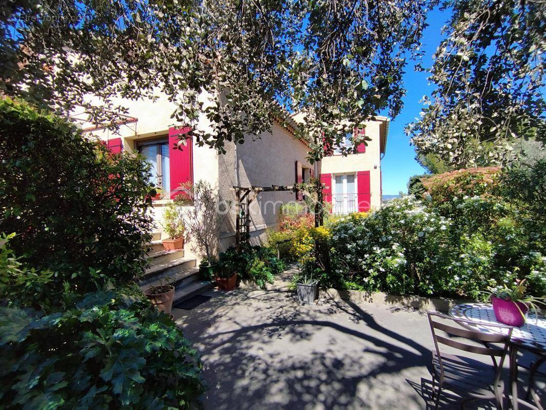 Maison à LE POUGET