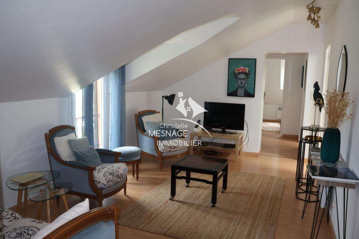 À vendre chez Christelle Mesnage Immobilier Ensemble immobil - photo 9