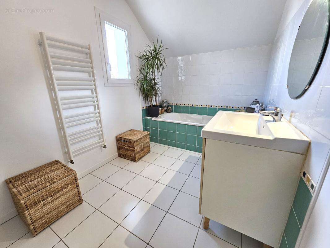 Belle maison 4 chambres et un bureau sur une parcelle sans v - photo 13