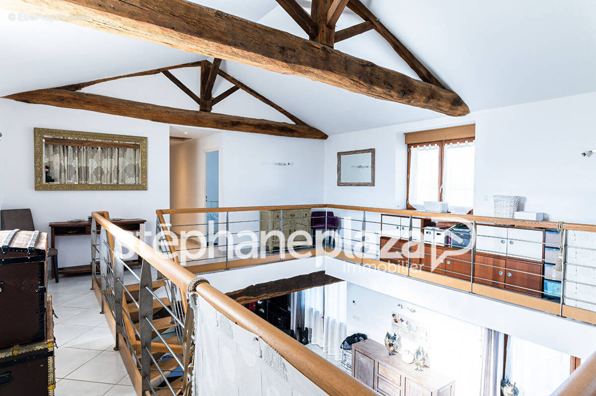 Maison à VILLARS-LES-DOMBES