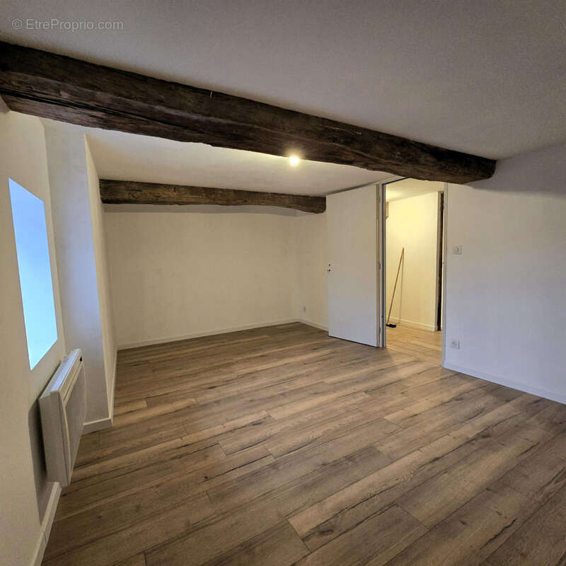 Une maison familiale aux beaux volumes, au cœur d’un village bourguignon - photo 4