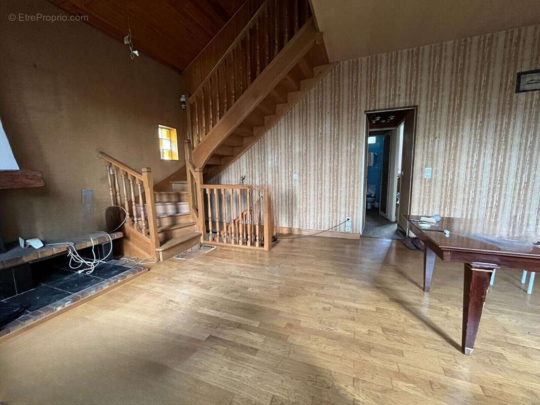 Maison à VIRY-CHATILLON