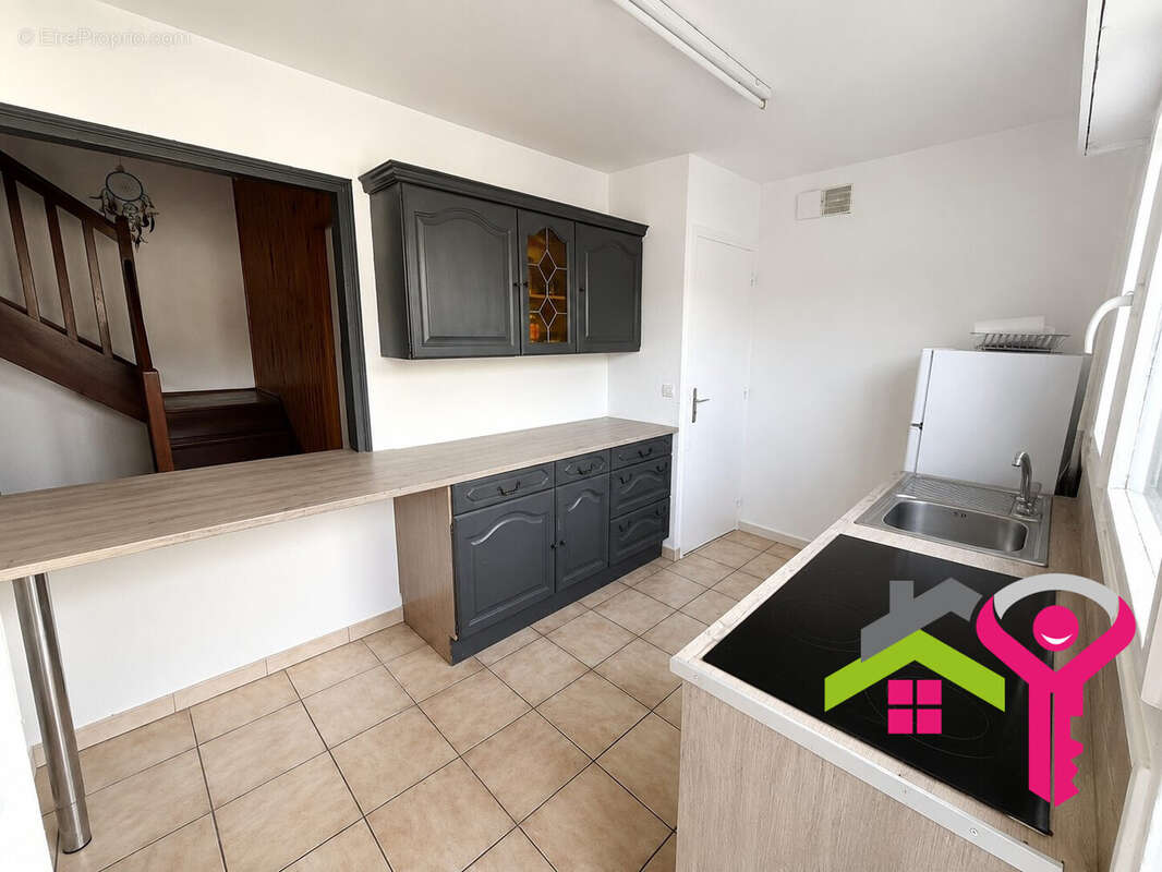 Appartement 70 m² à Denain  - photo 4