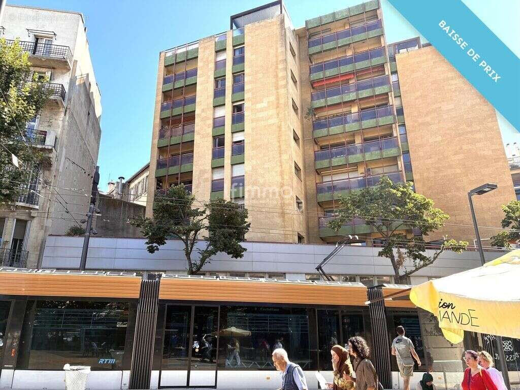 Appartement à MARSEILLE-6E