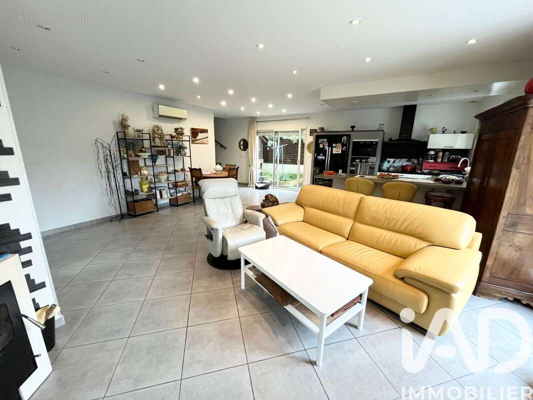 Photo 3 - Maison à VILLELONGUE-DELS-MONTS