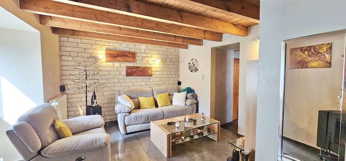 Maison à MENTHONNEX-SOUS-CLERMONT