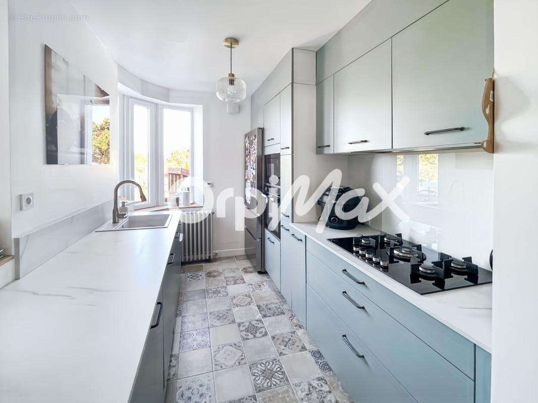 Maison à SAINT-MARTIN-BOULOGNE