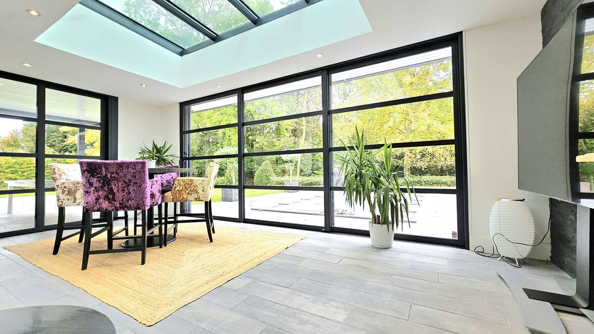 Maison à WARMERIVILLE