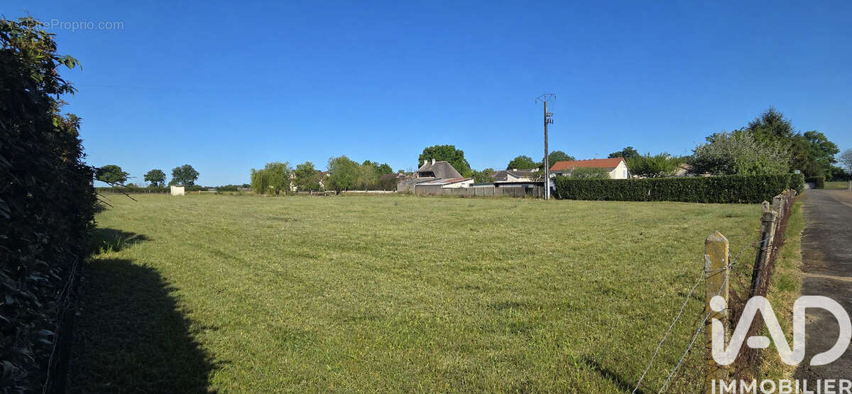 Photo 3 - Terrain à PARAY-LE-MONIAL