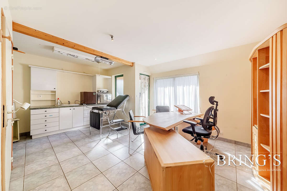 Maison à LA VRAIE-CROIX