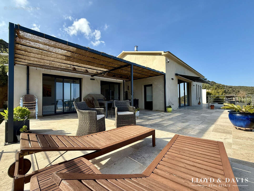 Maison à BRANDO
