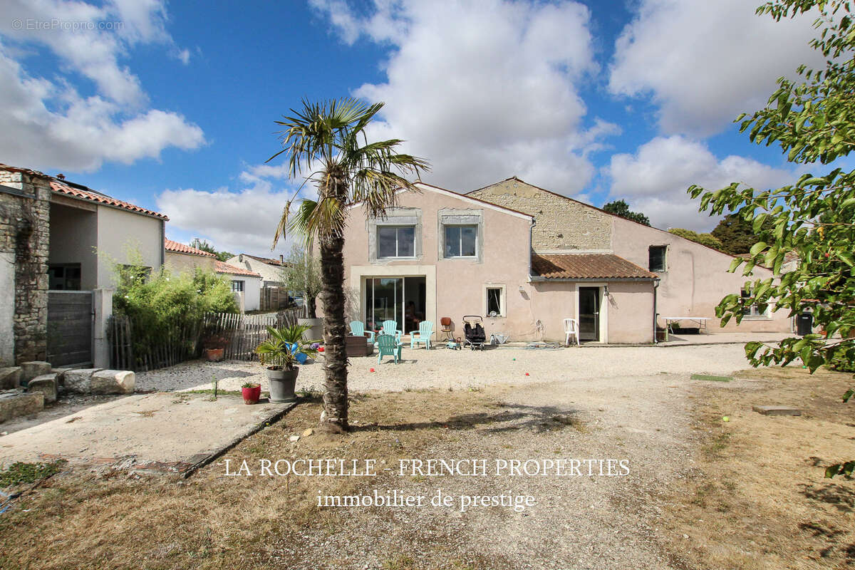 Maison à LE GUE-D'ALLERE