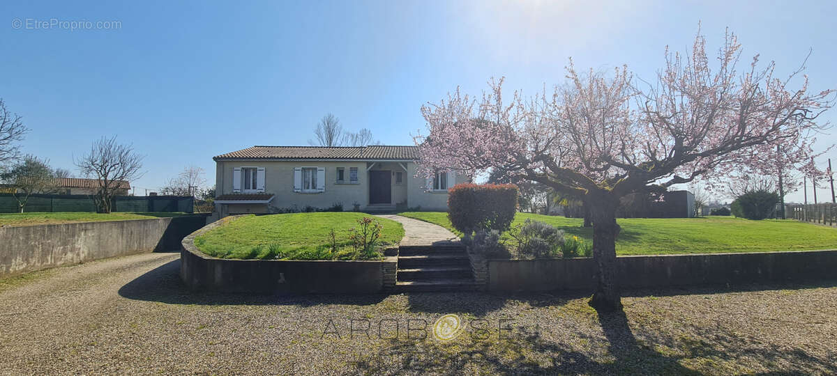 Maison à TONNEINS