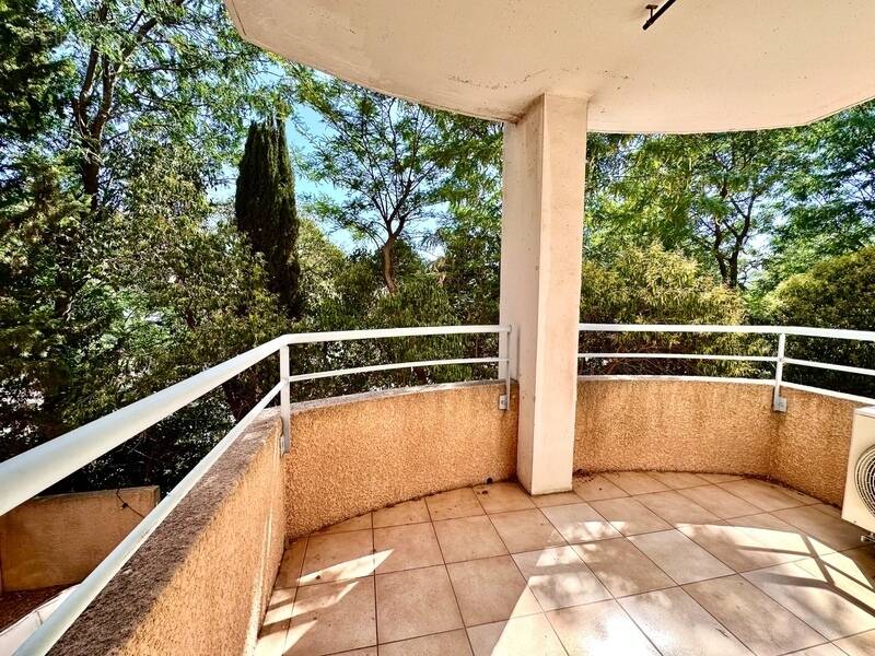 Appartement à MARSEILLE-9E