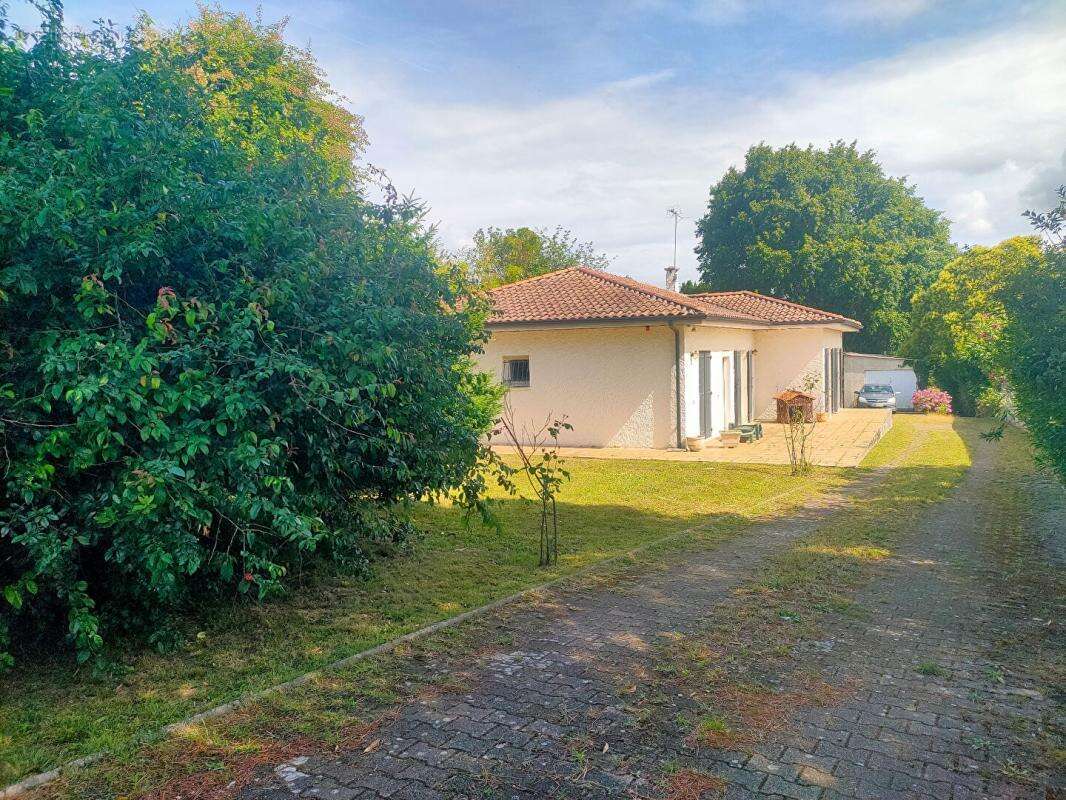 Maison à YVRAC