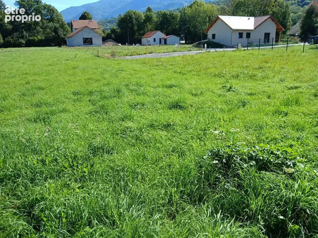 Terrain à CHABOTTES