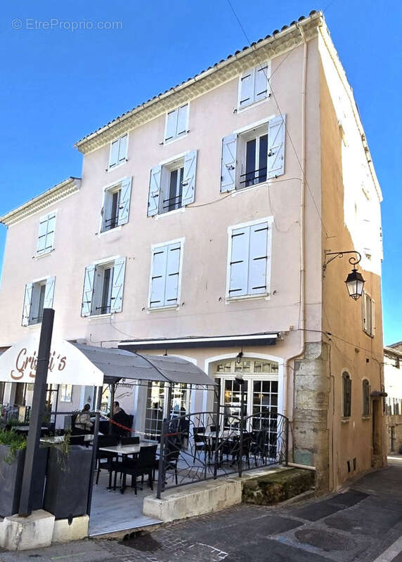 Appartement à TRANS-EN-PROVENCE