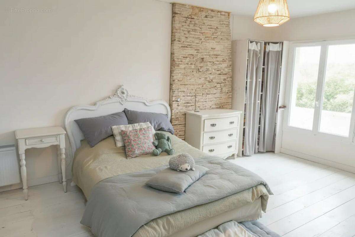 Maison à SAUVETERRE-DE-GUYENNE