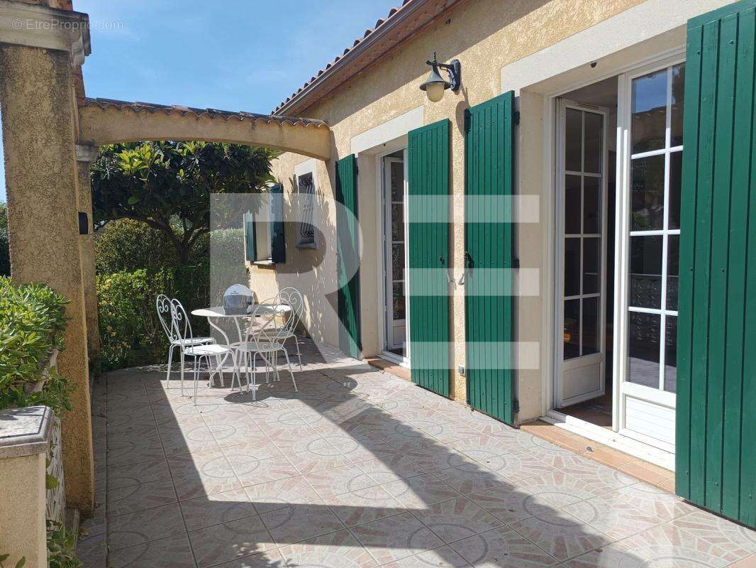 Maison à REDESSAN