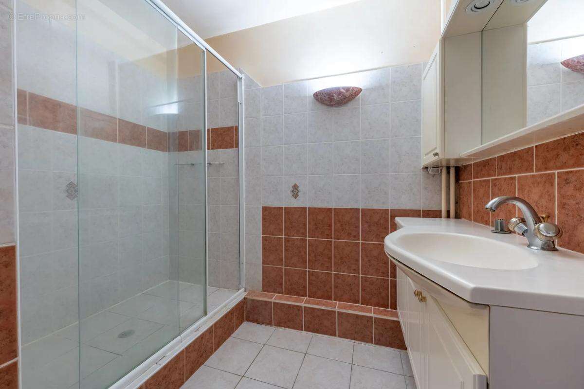 Appartement à ELANCOURT