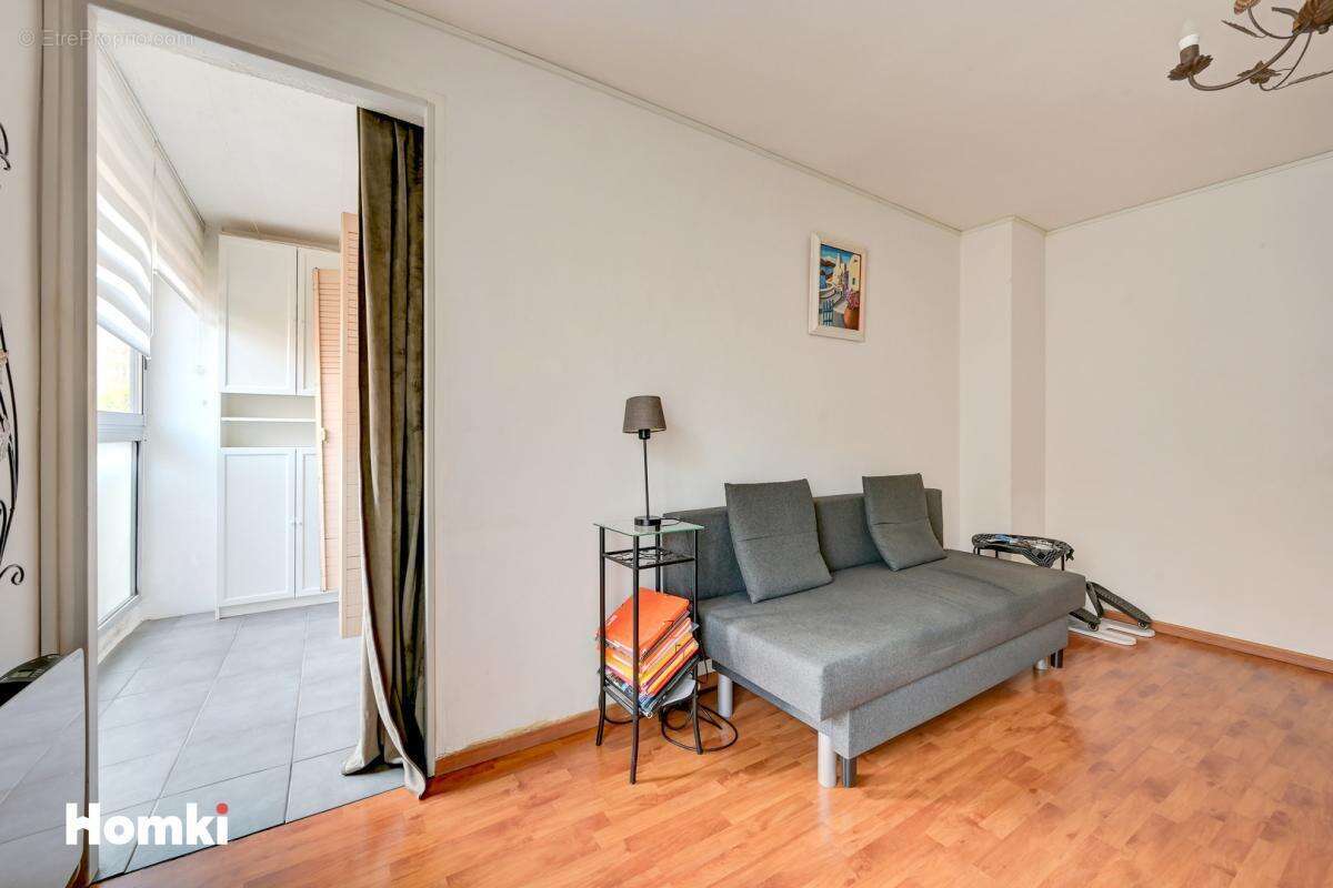 Appartement à MARSEILLE-9E