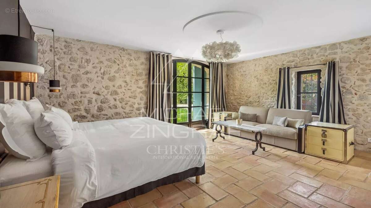 Maison à FAYENCE