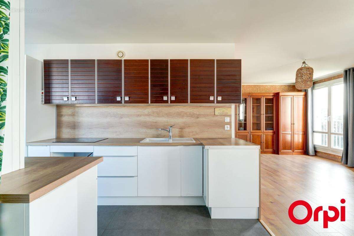 Appartement à VENISSIEUX