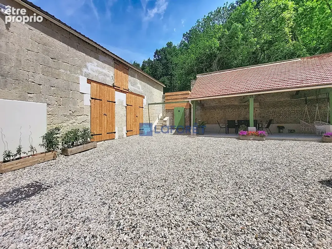 Maison Crepy 7 pièce(s) 286.03 m2 - photo 10