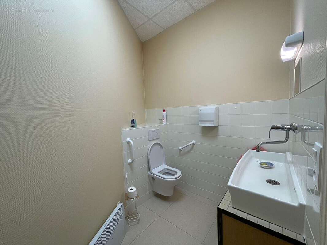 Commerce à COLOMBES