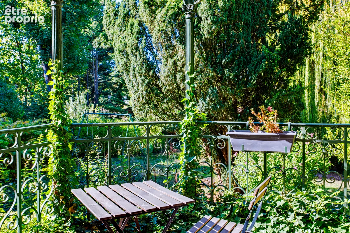 Meulière de 7 pièces à rénover sur 1343m² de terrain - photo 17