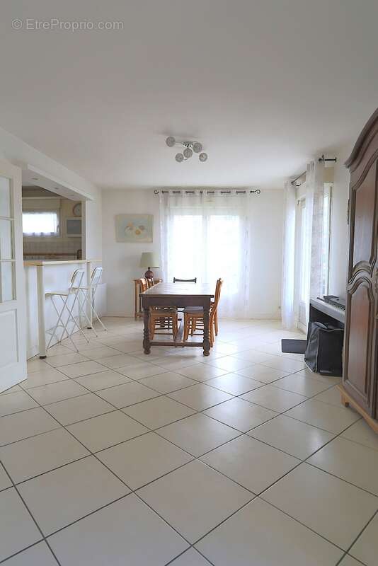 Appartement à YERRES