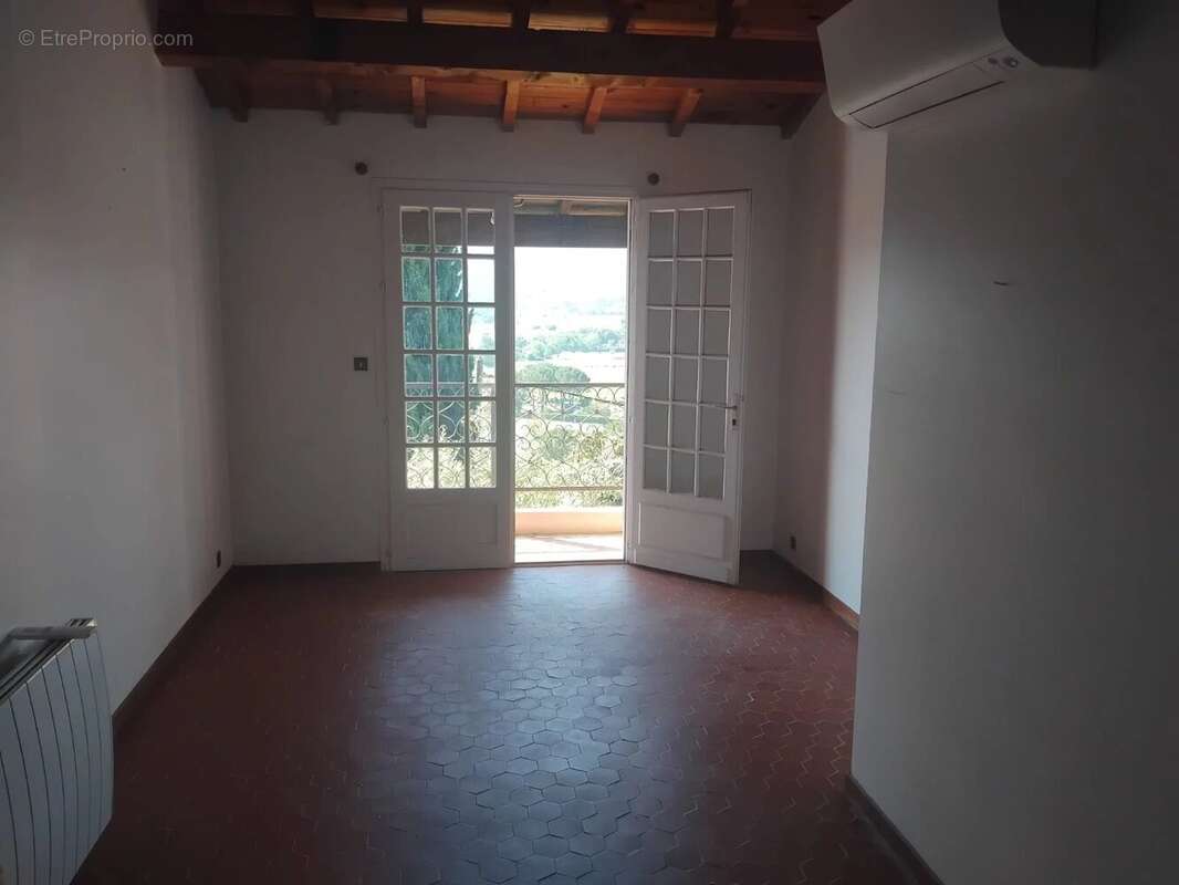 Maison à MONTFORT-SUR-ARGENS