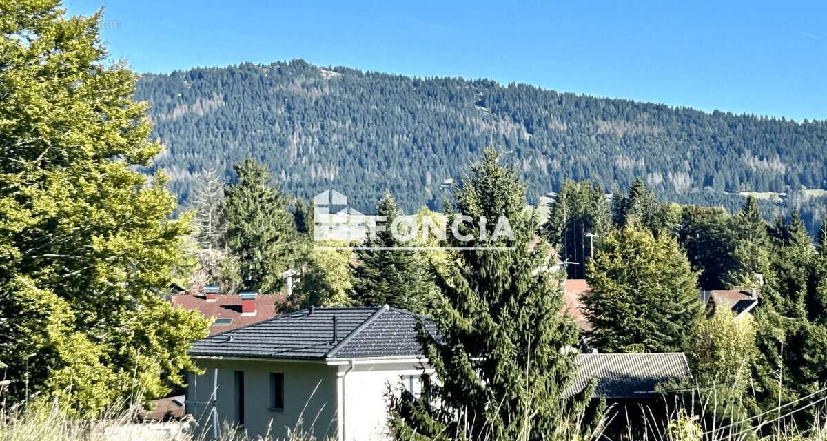 Appartement à LES ROUSSES