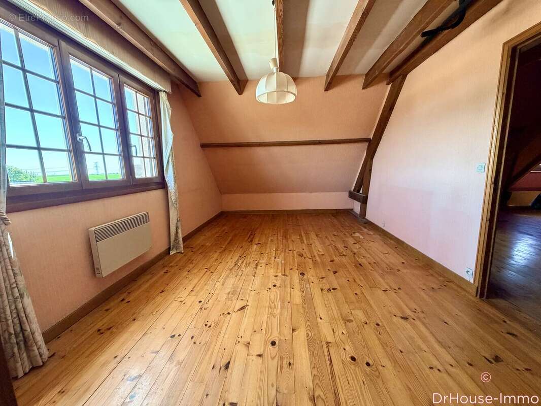 Maison à ENVERMEU