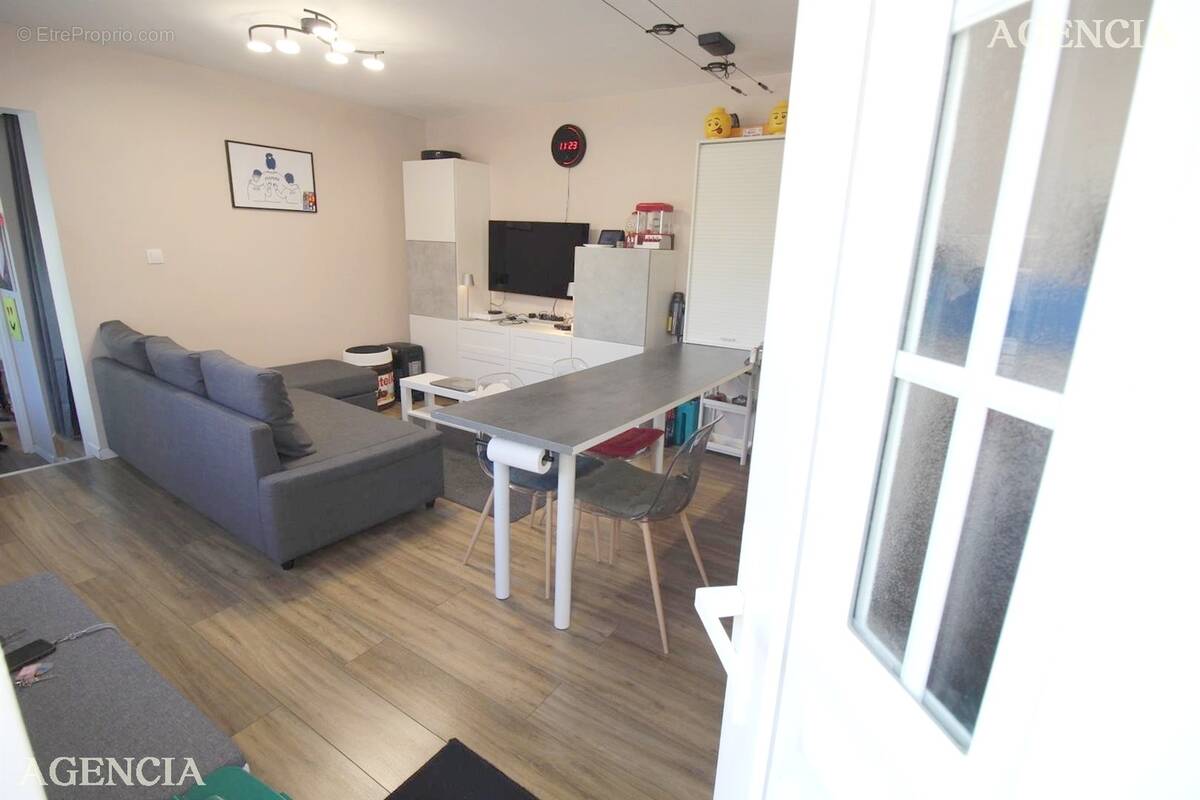 Appartement à PONTAULT-COMBAULT